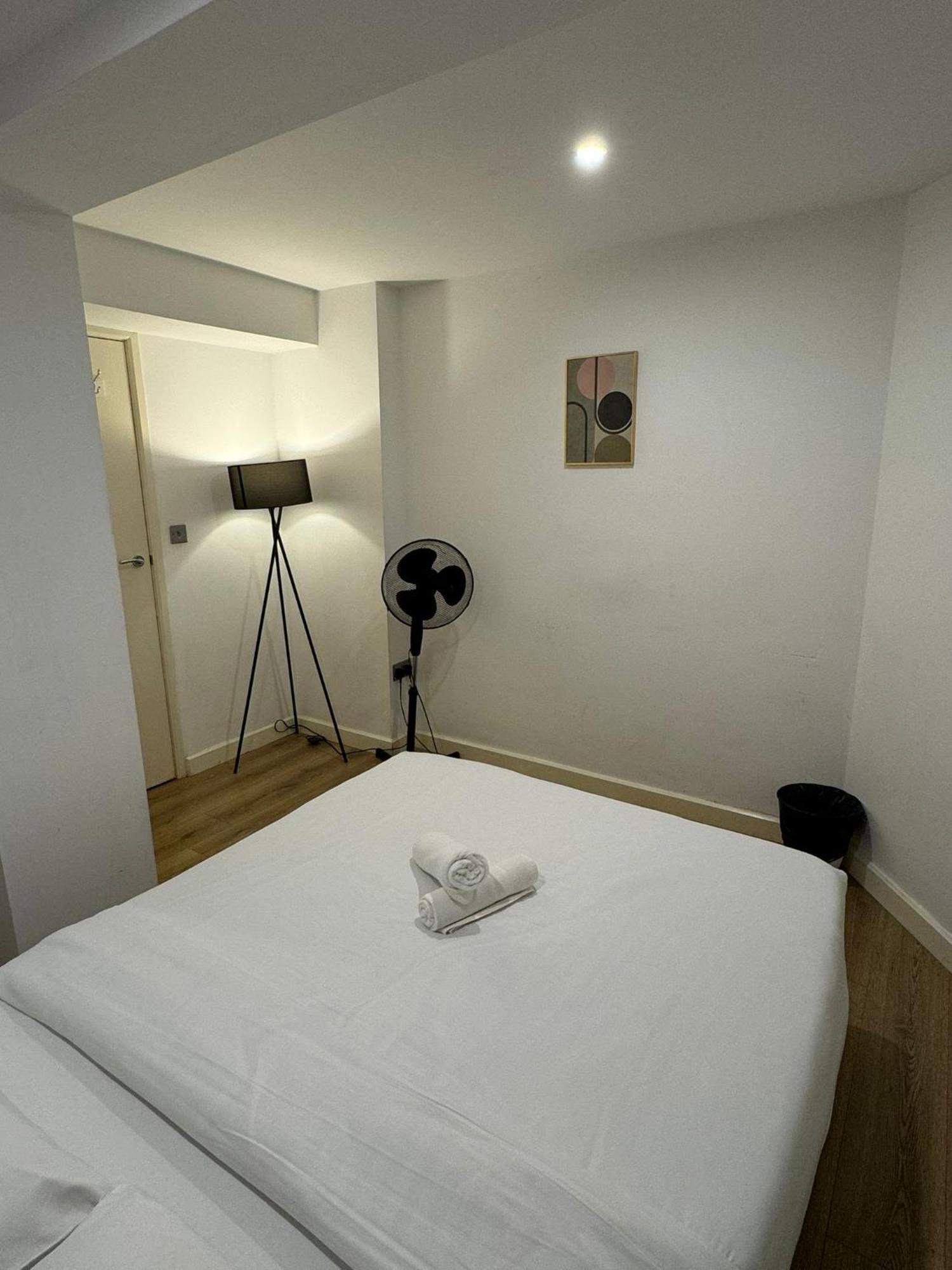 Cozy Two Bedroom Apartment Sleeps 6 Near Camden Market Hw10 London Ngoại thất bức ảnh